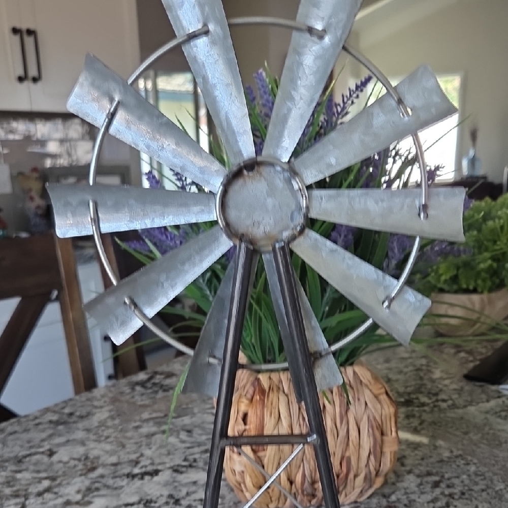 Decorative Metal Windmill Sculpture - Picture 5 of 6